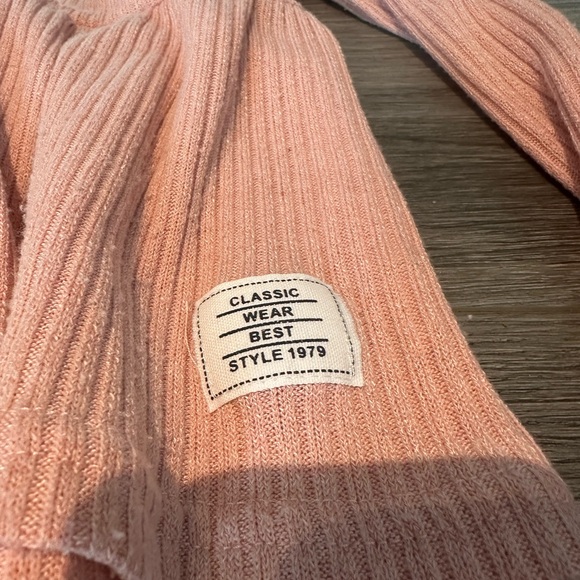 Pink Ribbed Two-Piece Set - Picture 2 of 3